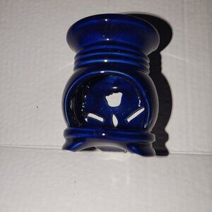 Ceramic Blue Oil Burner With Flower Cutouts For Aromatherapy Or Decoration